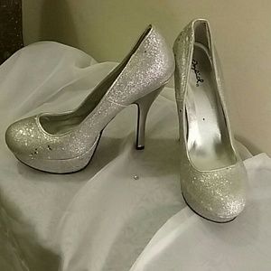 Qupid silver platform heels